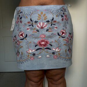 ARULA WOVEN FLORAL SUEDE SKIRT- UNWORN
